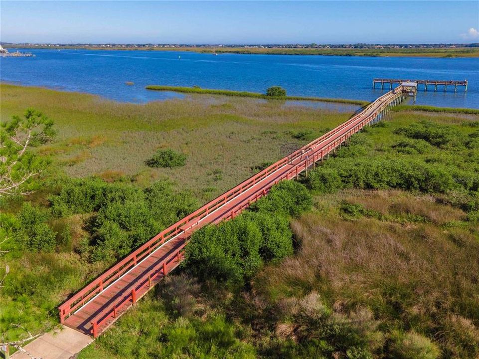 En Venta: $729,900 (4 camas, 4 baños, 2904 Pies cuadrados)
