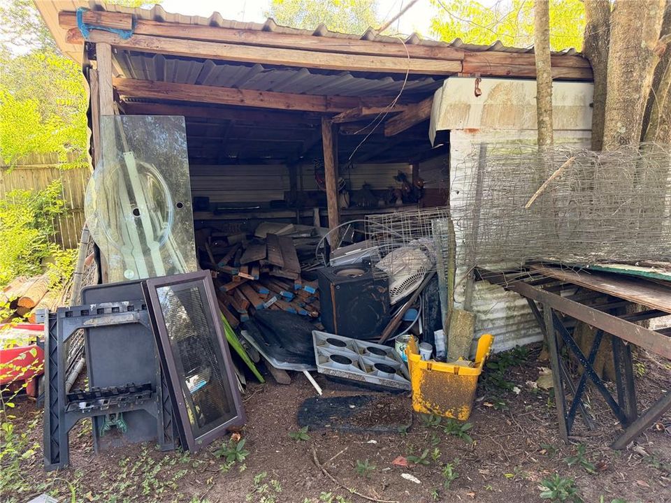 For Sale: $45,000 (3 beds, 2 baths, 920 Square Feet)