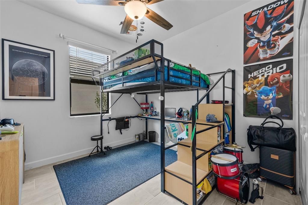 For Sale: $469,900 (4 beds, 3 baths, 2032 Square Feet)