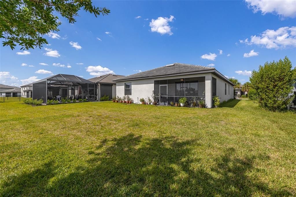 For Sale: $469,900 (4 beds, 3 baths, 2032 Square Feet)