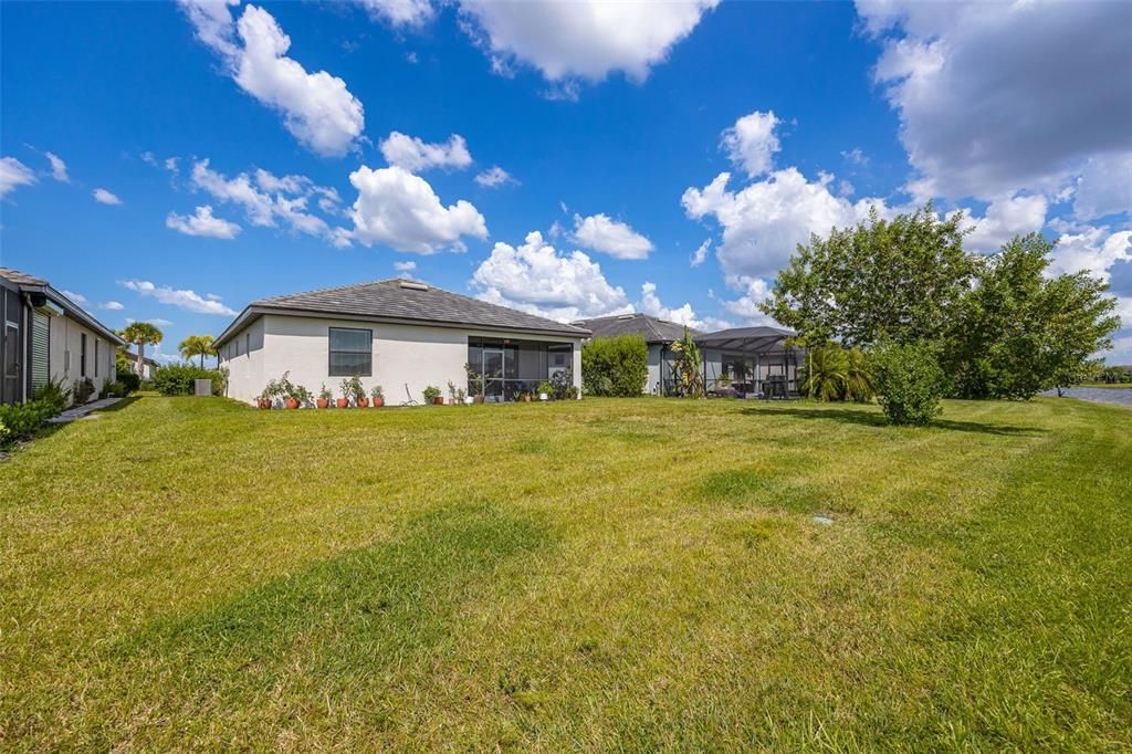 For Sale: $469,900 (4 beds, 3 baths, 2032 Square Feet)