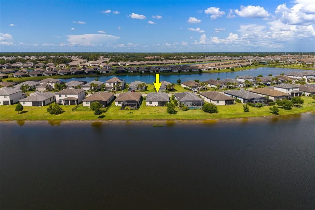 For Sale: $469,900 (4 beds, 3 baths, 2032 Square Feet)