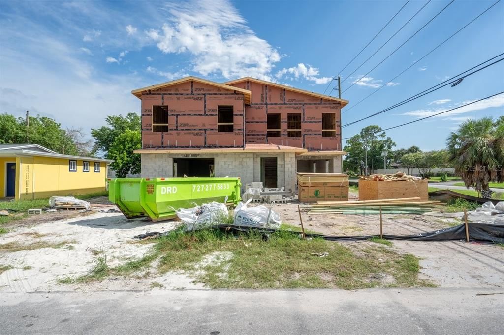 For Sale: $765,000 (4 beds, 2 baths, 1839 Square Feet)