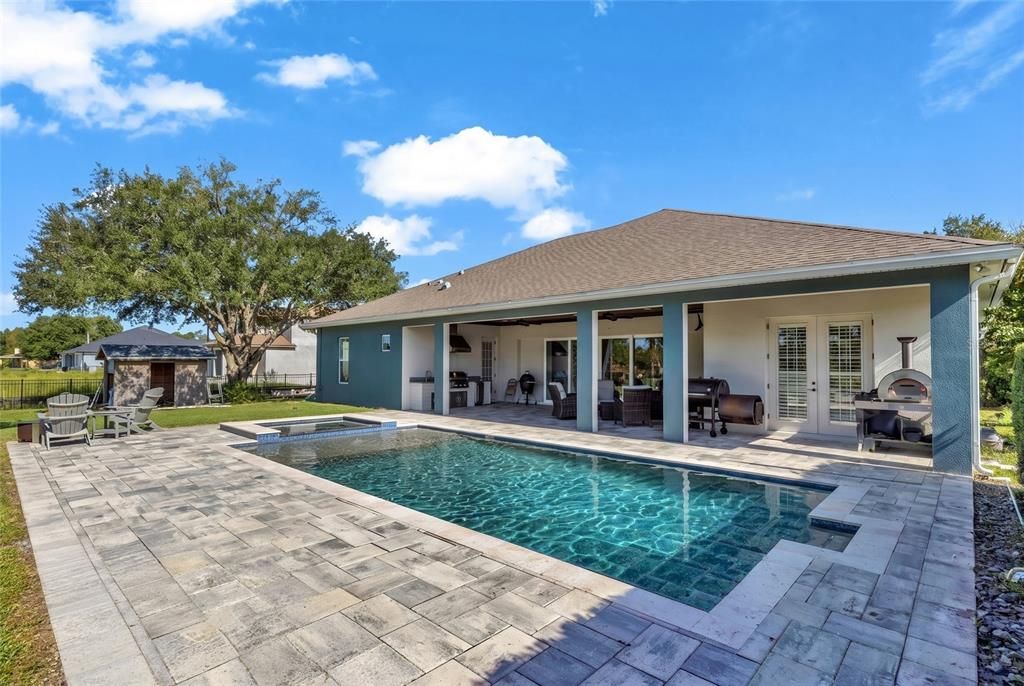 En Venta: $955,000 (4 camas, 3 baños, 3163 Pies cuadrados)