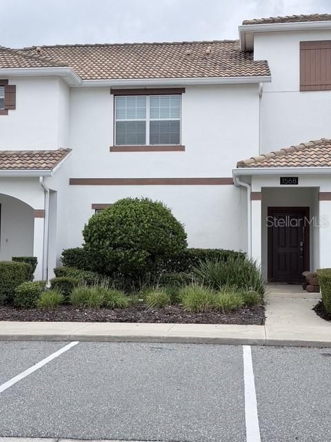 For Sale: $368,000 (4 beds, 3 baths, 1902 Square Feet)