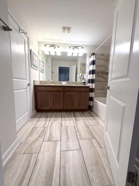 For Sale: $368,000 (4 beds, 3 baths, 1902 Square Feet)