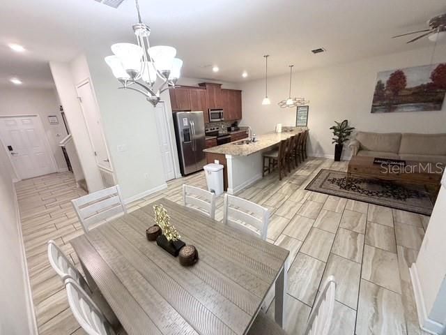 For Sale: $368,000 (4 beds, 3 baths, 1902 Square Feet)