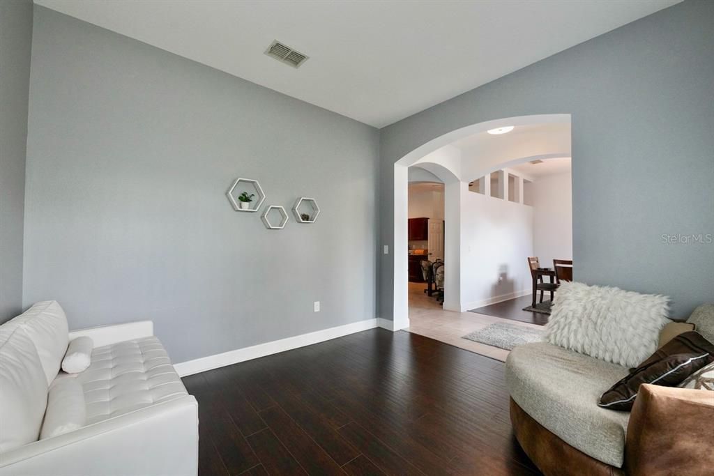 For Sale: $340,000 (4 beds, 2 baths, 2185 Square Feet)