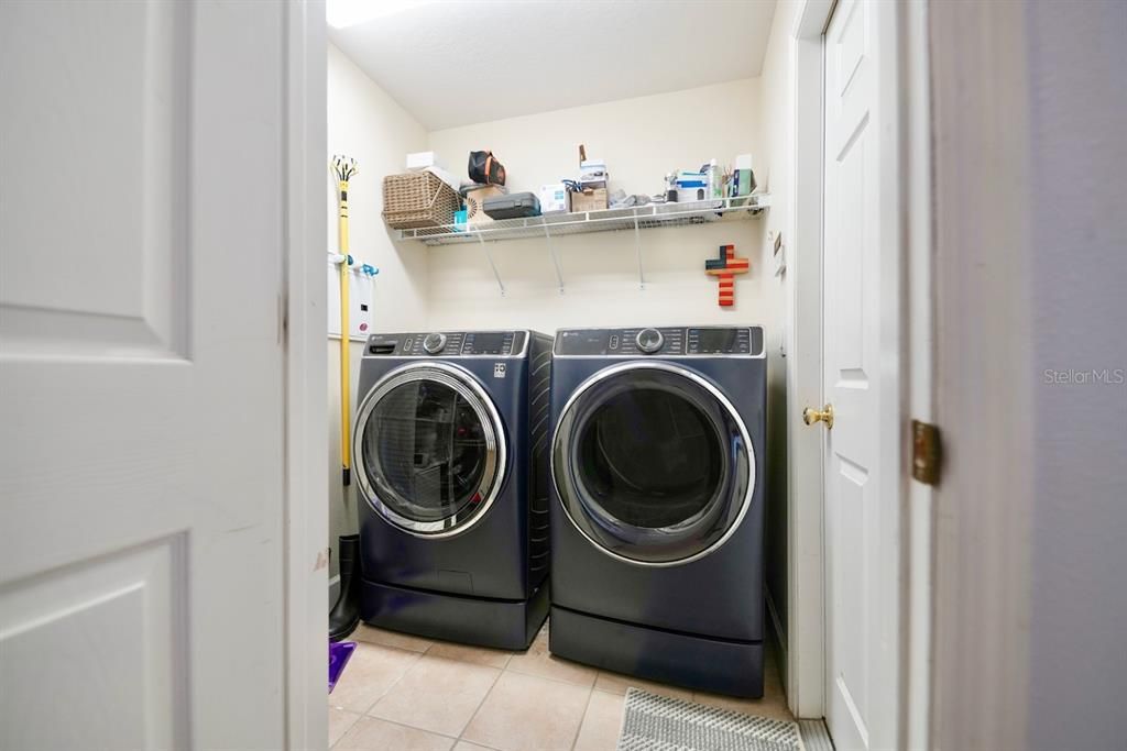 For Sale: $340,000 (4 beds, 2 baths, 2185 Square Feet)