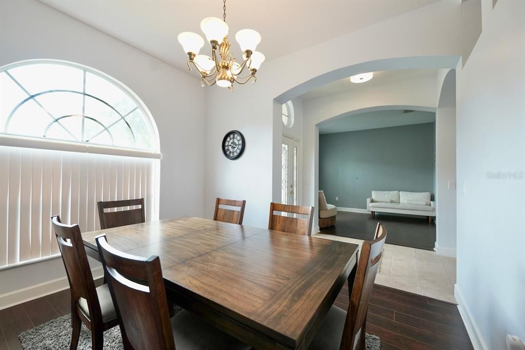 For Sale: $340,000 (4 beds, 2 baths, 2185 Square Feet)
