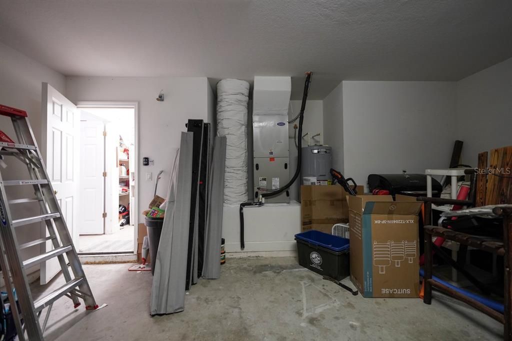 For Sale: $340,000 (4 beds, 2 baths, 2185 Square Feet)