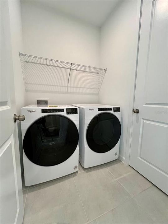 For Rent: $3,000 (4 beds, 3 baths, 1981 Square Feet)