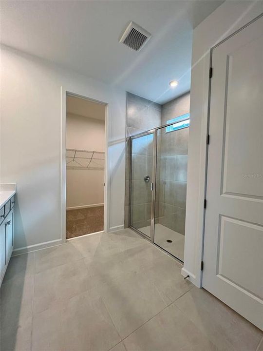 For Rent: $3,000 (4 beds, 3 baths, 1981 Square Feet)