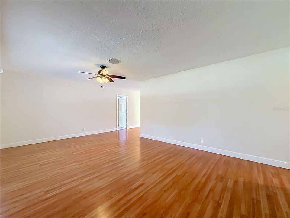 For Sale: $665,000 (4 beds, 2 baths, 2174 Square Feet)