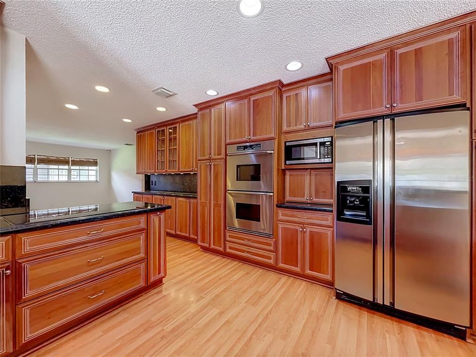 For Sale: $665,000 (4 beds, 2 baths, 2174 Square Feet)
