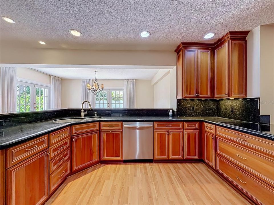 For Sale: $665,000 (4 beds, 2 baths, 2174 Square Feet)
