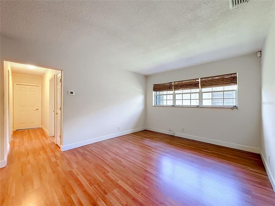 For Sale: $665,000 (4 beds, 2 baths, 2174 Square Feet)
