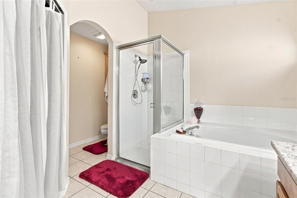 For Sale: $435,000 (3 beds, 2 baths, 1758 Square Feet)