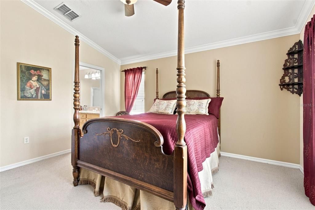 For Sale: $435,000 (3 beds, 2 baths, 1758 Square Feet)
