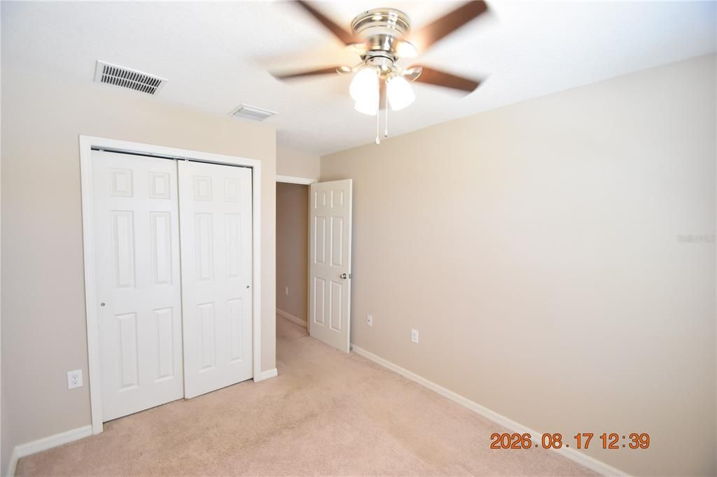 For Rent: $1,900 (3 beds, 2 baths, 1400 Square Feet)