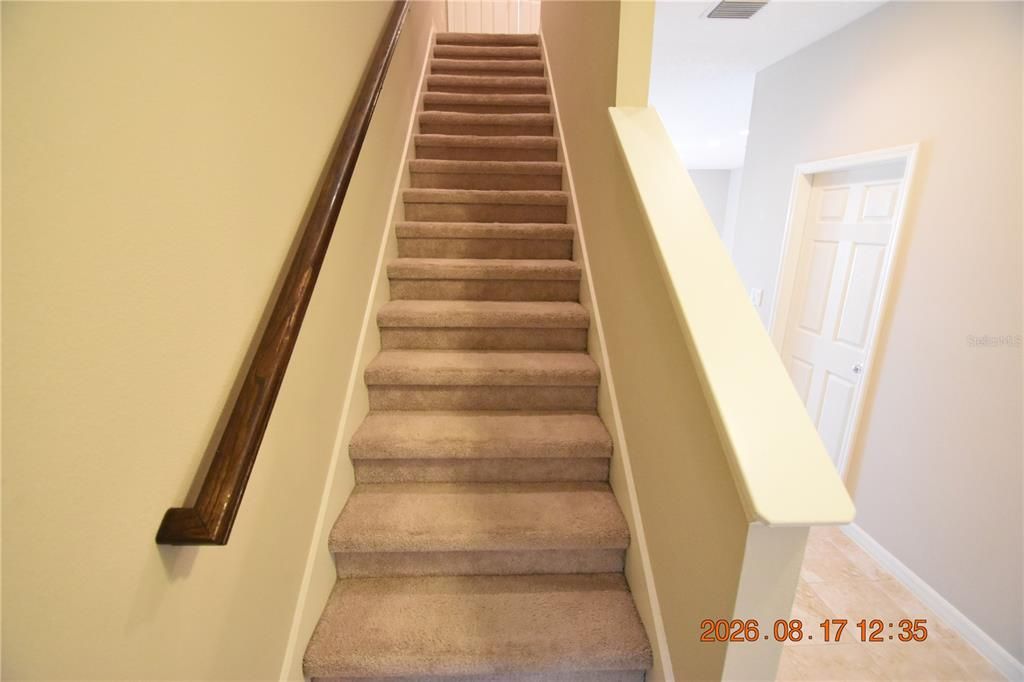 For Rent: $1,900 (3 beds, 2 baths, 1400 Square Feet)