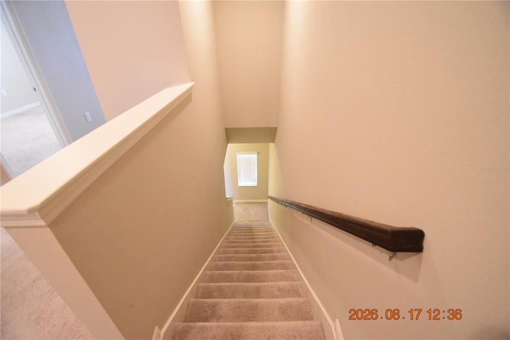 For Rent: $1,900 (3 beds, 2 baths, 1400 Square Feet)