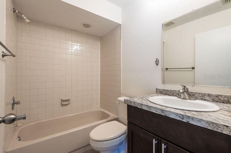 En Venta: $237,500 (2 camas, 2 baños, 1252 Pies cuadrados)