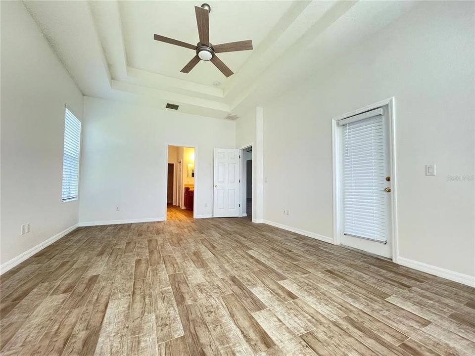 For Rent: $2,900 (4 beds, 3 baths, 2476 Square Feet)