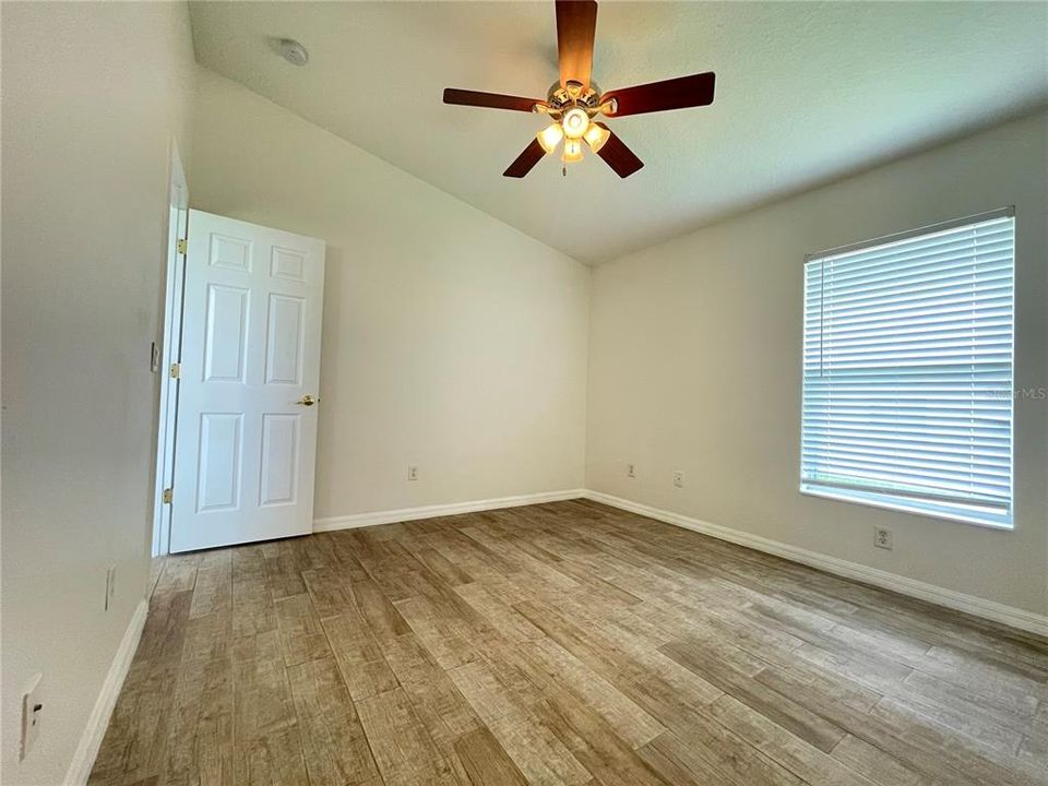 For Rent: $2,900 (4 beds, 3 baths, 2476 Square Feet)