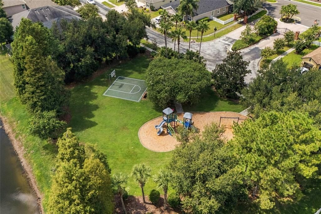 En Venta: $605,000 (4 camas, 3 baños, 3108 Pies cuadrados)
