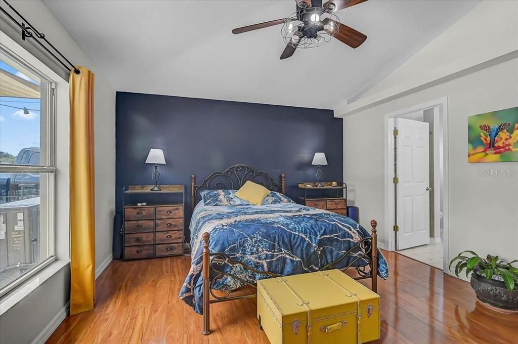 For Sale: $359,000 (3 beds, 2 baths, 1416 Square Feet)