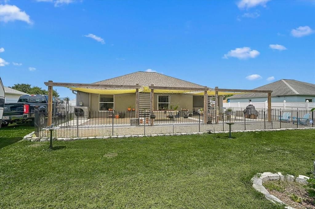 For Sale: $359,000 (3 beds, 2 baths, 1416 Square Feet)