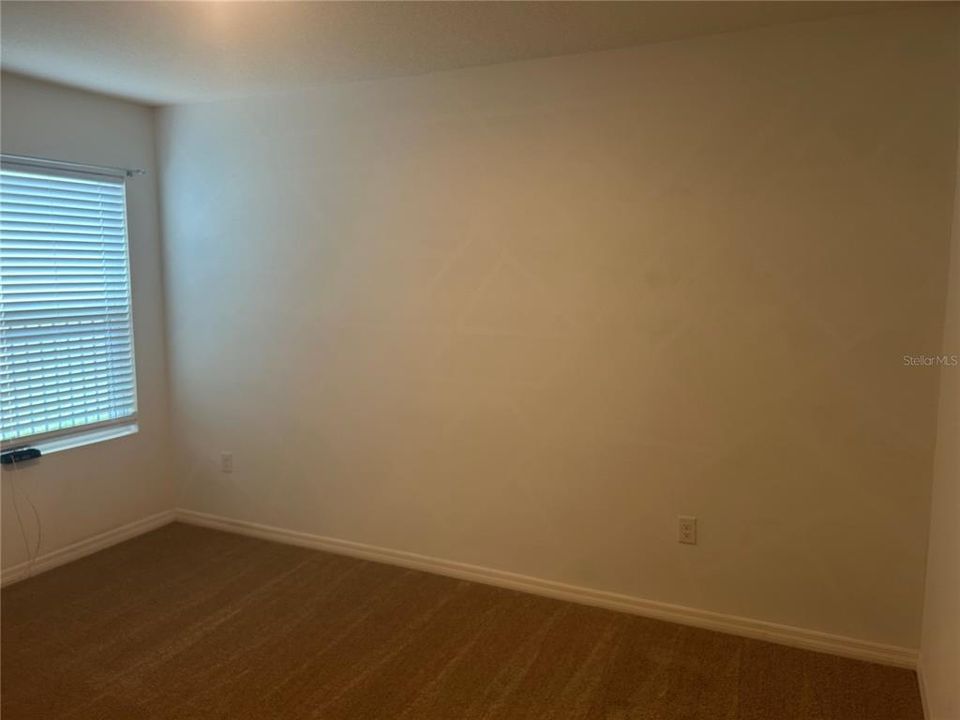 For Sale: $319,900 (3 beds, 2 baths, 1666 Square Feet)