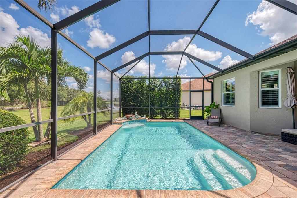 For Sale: $799,000 (4 beds, 3 baths, 2721 Square Feet)