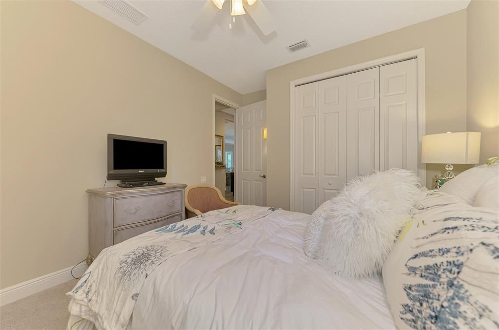 For Sale: $799,000 (4 beds, 3 baths, 2721 Square Feet)