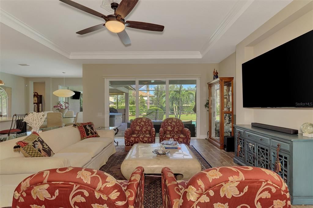 For Sale: $799,000 (4 beds, 3 baths, 2721 Square Feet)