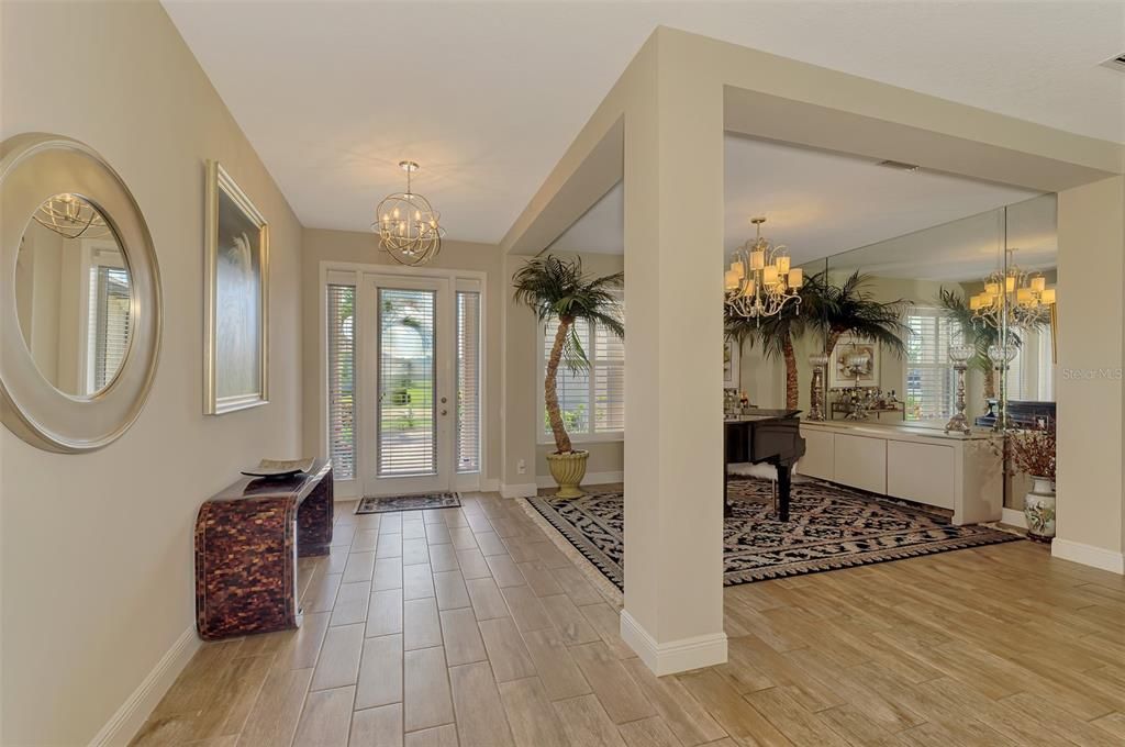 For Sale: $799,000 (4 beds, 3 baths, 2721 Square Feet)