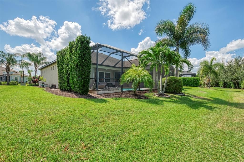 For Sale: $799,000 (4 beds, 3 baths, 2721 Square Feet)