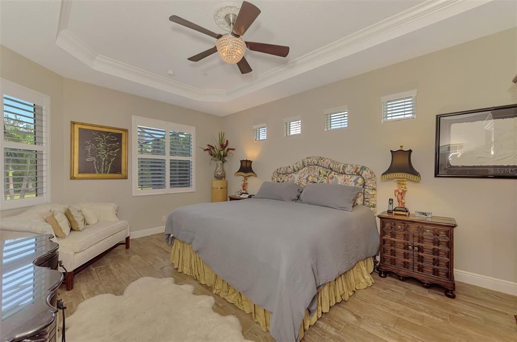 For Sale: $799,000 (4 beds, 3 baths, 2721 Square Feet)