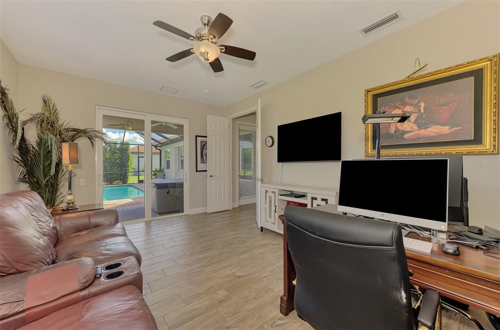 For Sale: $799,000 (4 beds, 3 baths, 2721 Square Feet)