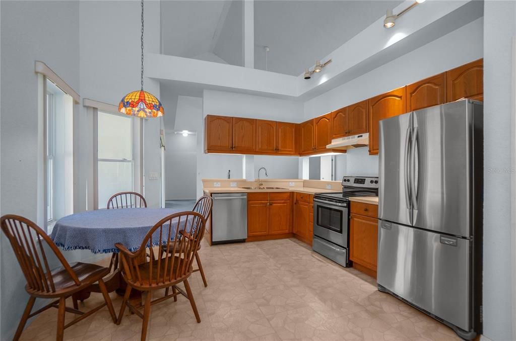 En Venta: $390,000 (3 camas, 2 baños, 1927 Pies cuadrados)