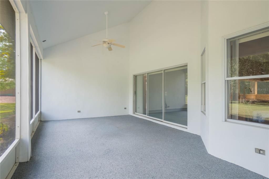 En Venta: $390,000 (3 camas, 2 baños, 1927 Pies cuadrados)