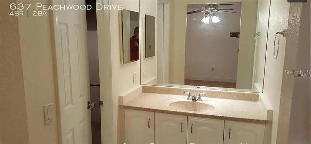 В аренду: $3,200 (5 спален, 3 ванн, 2284 Квадратных фут)