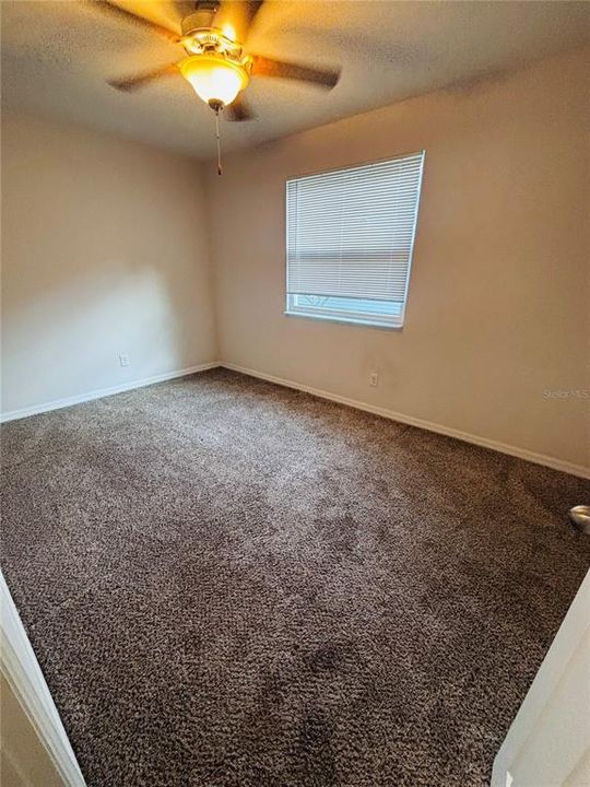 For Sale: $259,900 (3 beds, 2 baths, 1420 Square Feet)