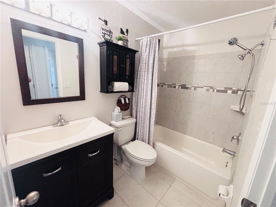 For Sale: $259,900 (3 beds, 2 baths, 1420 Square Feet)