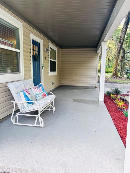 For Sale: $259,900 (3 beds, 2 baths, 1420 Square Feet)