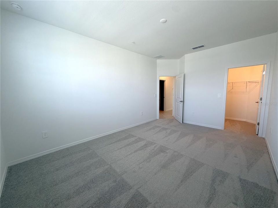 For Rent: $2,895 (3 beds, 2 baths, 1741 Square Feet)