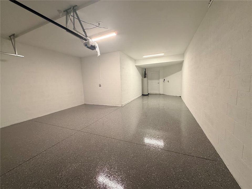 For Rent: $2,895 (3 beds, 2 baths, 1741 Square Feet)