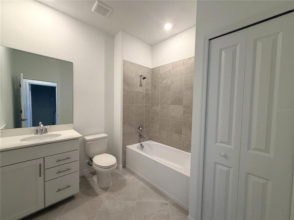 For Rent: $2,895 (3 beds, 2 baths, 1741 Square Feet)
