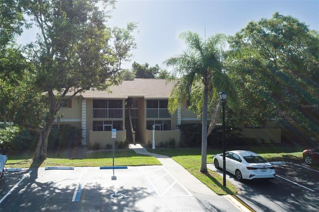 En Venta: $139,900 (2 camas, 2 baños, 862 Pies cuadrados)